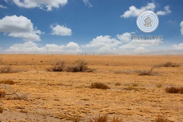 للبيع..أرض تجارية إطلالة مباشرة على البحر في جزيرة الريم أبوظبي