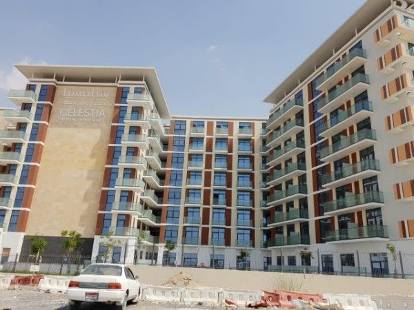 شقق فندقيه جاهزه لتسليم واقساط على اربع سنوات في اهم مناطق دبي