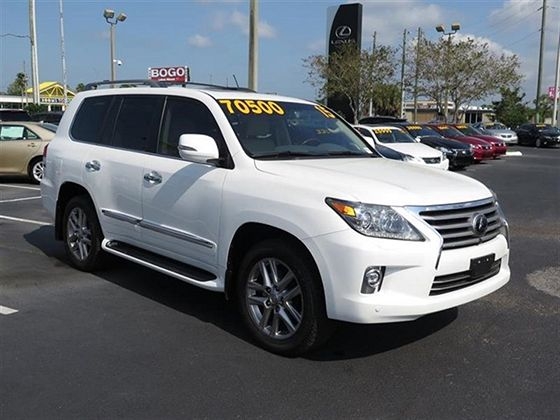 selling my fairly used 2015 Lexus LX 570 4WD 4dr‏
