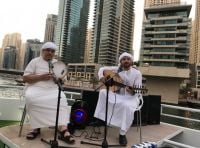 عازف عود ومغني في دبي وجميع الإمارات .Oud player and Singer In UAE